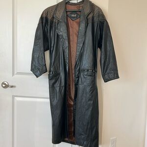 Vintage Pelle Leather Trench Coat!